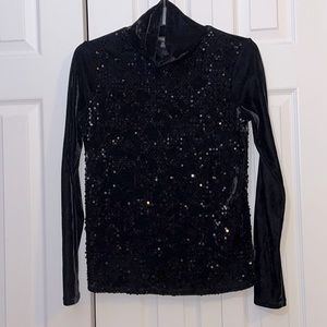 36. Simply Vera Wang Sequenced Top